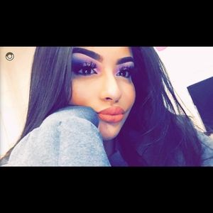 Meet your Posher, Cyrissa